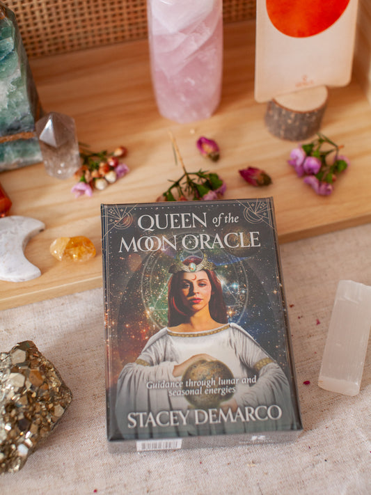 Queen of the Moon Oracle