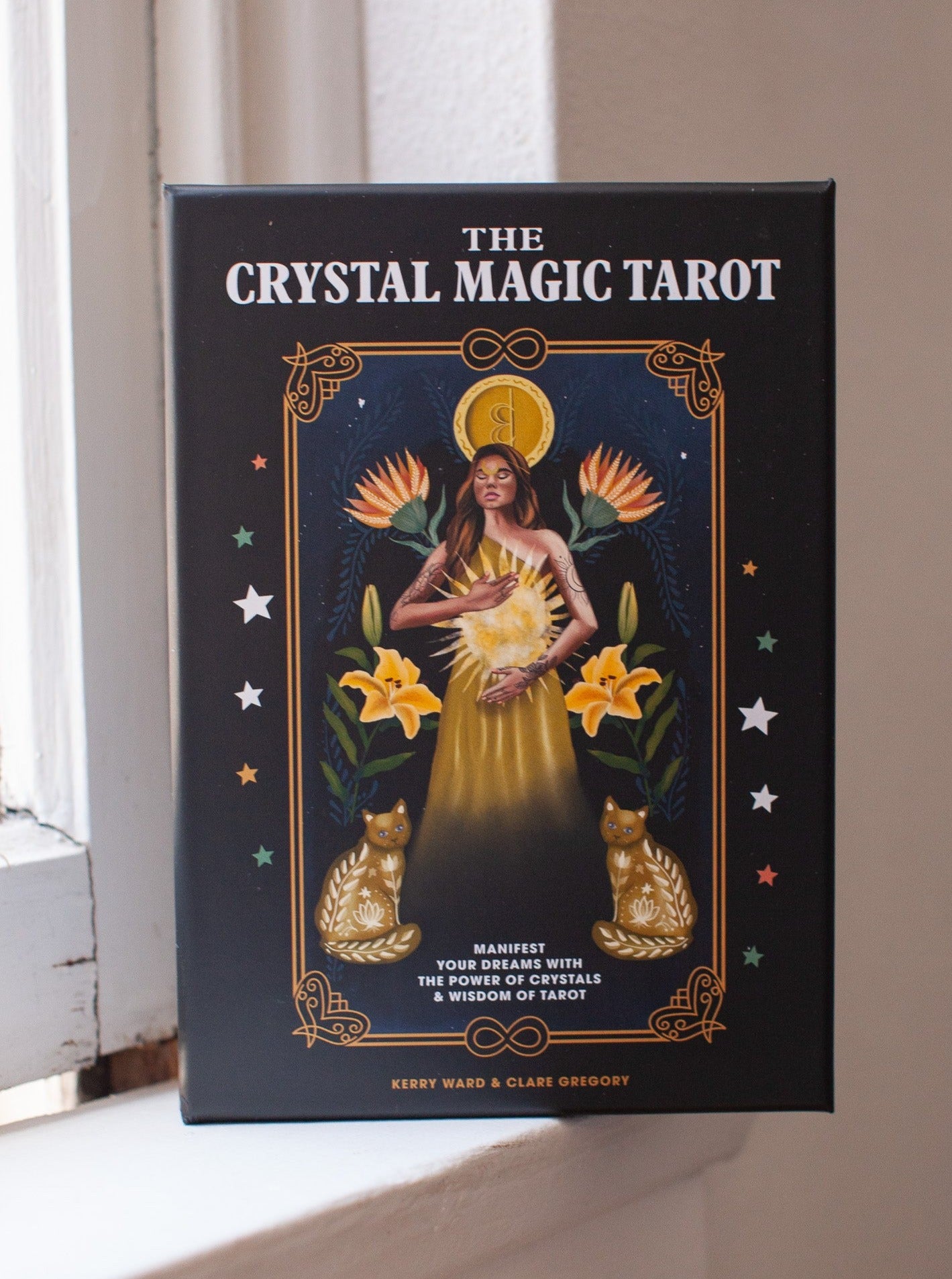 The Crystal Magic Tarot Deck